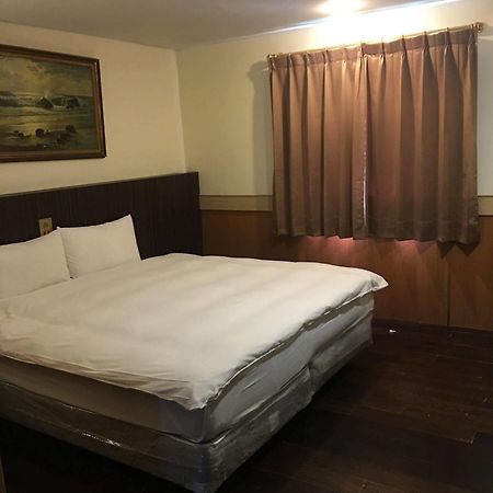 Galaxy Hotel Чжунли Экстерьер фото