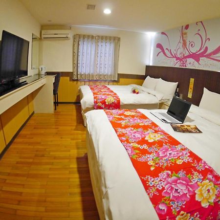 Galaxy Hotel Чжунли Экстерьер фото