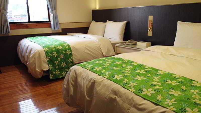 Galaxy Hotel Чжунли Экстерьер фото