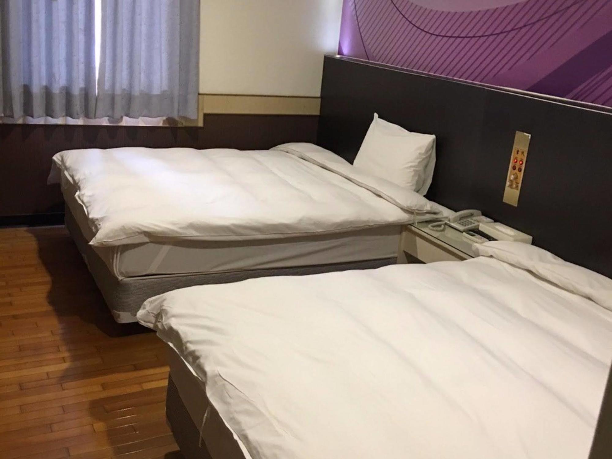Galaxy Hotel Чжунли Экстерьер фото