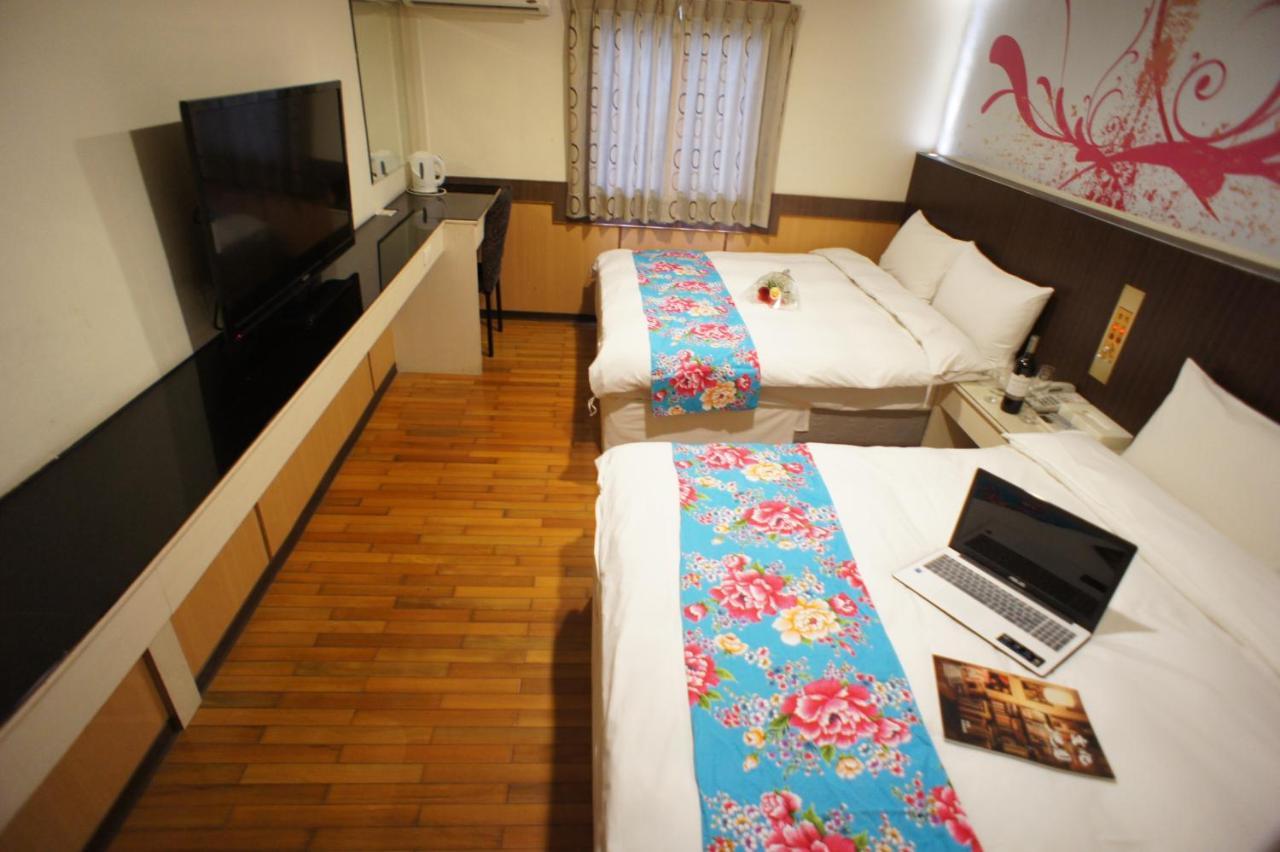 Galaxy Hotel Чжунли Экстерьер фото